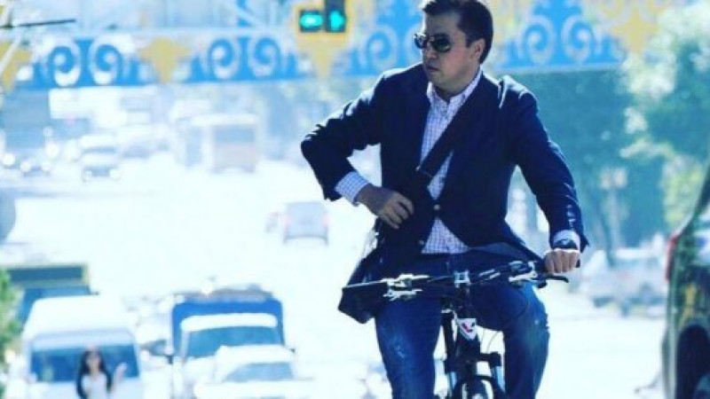 Shymkent ákimin «Nur Otan» partiiasy qalalyq filialynyń tóraǵasy synap tastady