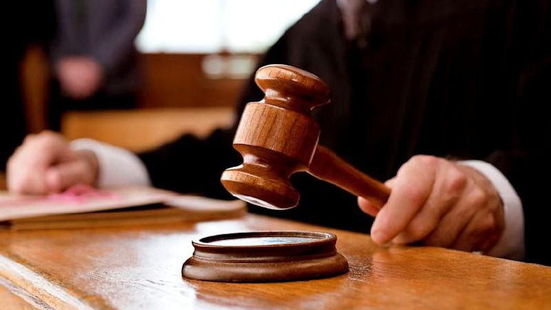 Atyraýda para alǵan sheneýnikke 9 mln. teńge aiyppul salyndy