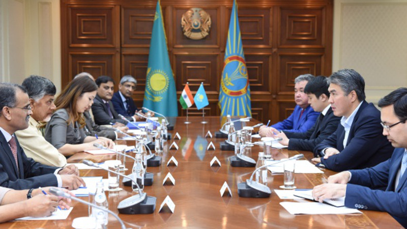 Úndiler qazaqtardyń astana aýystyrý tájiribesine qyzyǵypty