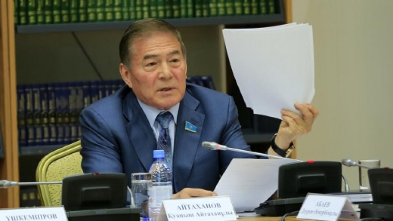 Қазақстандықтарға шекара маңынан жерді жалға алуына тыйым салмау қажет – Қ.Айтаханов