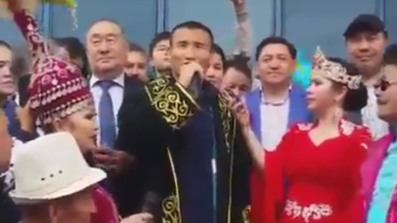 Qanat Islamdy halqy qalai qarsy aldy?