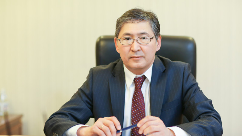 Saǵadiev: "Qazaq tiline qarsy emespin..."