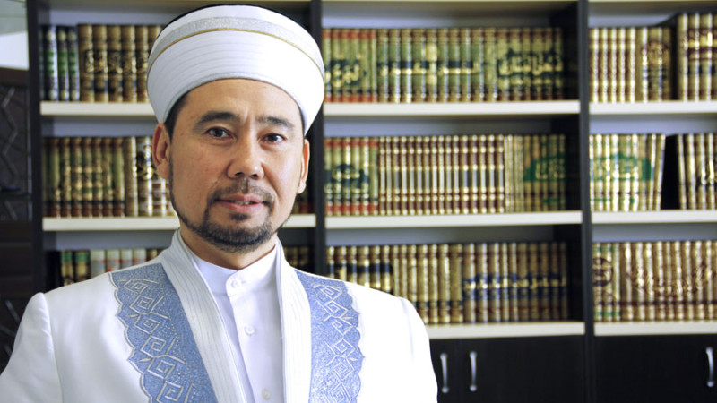 ەبۋ حانيفا مەزحابى – ەل بٸرلٸگٸنٸڭ كەپٸلٸ