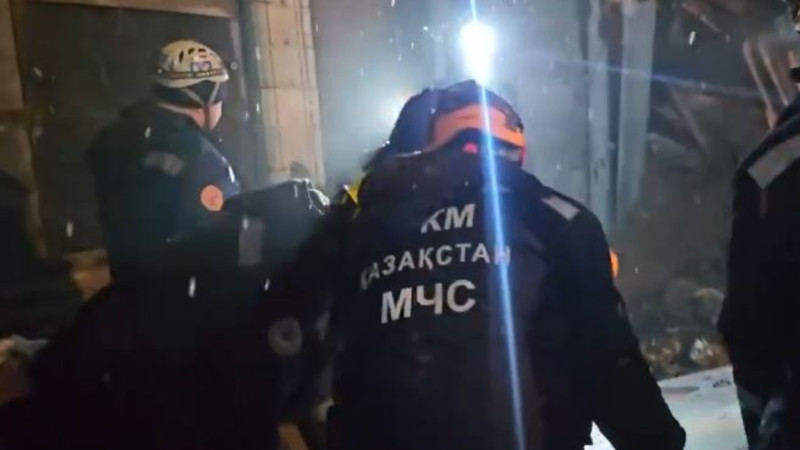 Almatyda lai kóshkini júrdi: oqiǵa ornynan video jariialandy