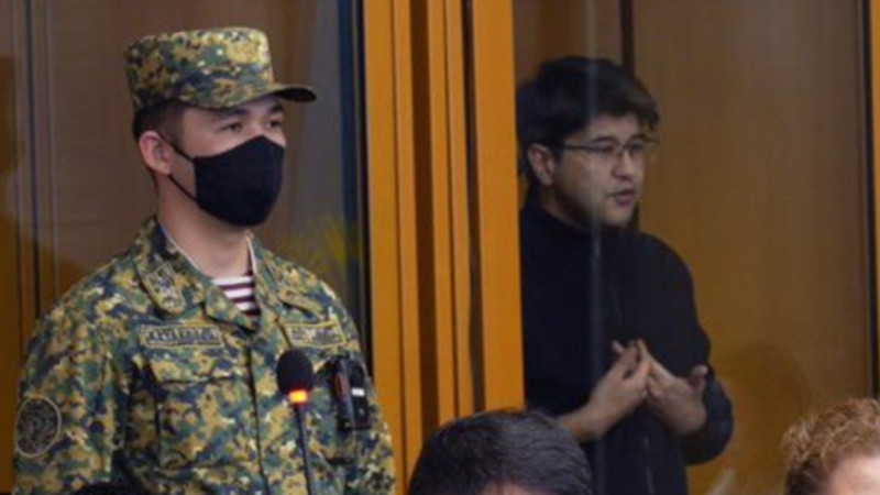 "Отбасылы адаммен қарым-қатынасы болған": Бишімбаев сотта өз нұсқасын мәлімдеді
