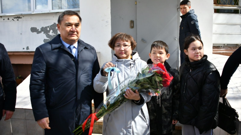 Sý tasqynynan zardap shekken oblys ortalyǵynyń alǵashqy turǵyndaryna páterler berildi