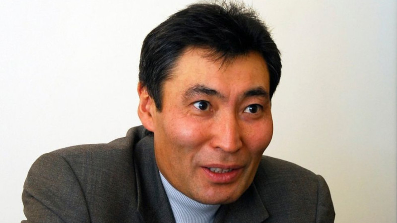"Artynda Nazarbaev tur ma, Qazaqmys tur ma, sot sheshedi". Jaqiianov kompaniiasy tonalǵanyn aitty
