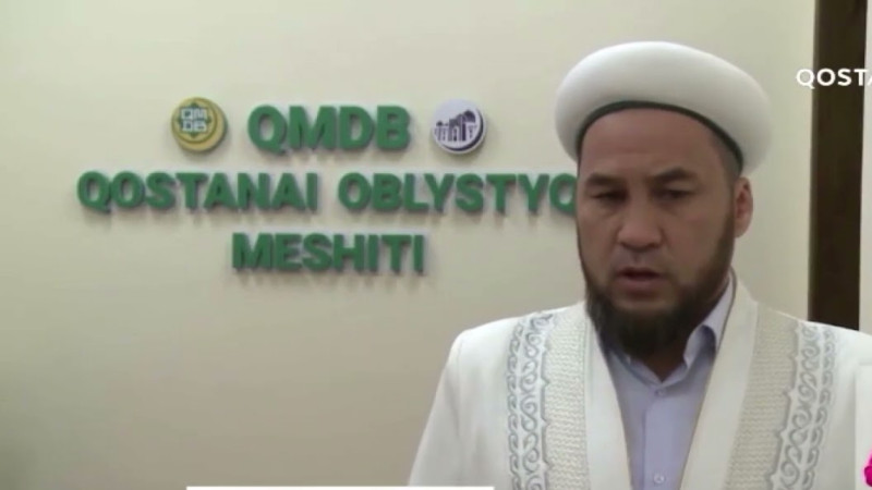 بەلگٸلٸ دٸنتانۋشى تٷنگٸ كلۋبتىڭ جانىندا ۇستالعان يمامعا ەدەيٸ قاستاندىق جاسالعانىن ايتتى