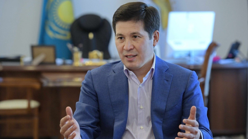ÁMSQ basshysy 1,4 million teńge jalaqy alady