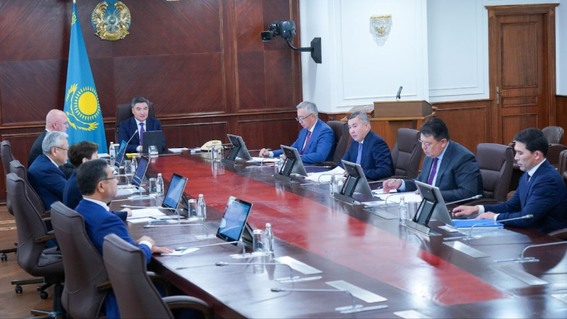 Oljas Bektenov: Memleket basshysynyń Joldaýy Úkimet pen búkil qazaqstandyq qoǵam úshin strategiialyq baǵdar sanalady