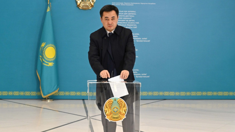 Aibek Dádebai AES boiynsha referendýmda daýys berdi