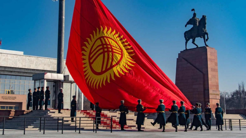Qyrǵyzstan biligi elde orys tilin saqtaýǵa erekshe den qoiyp otyr