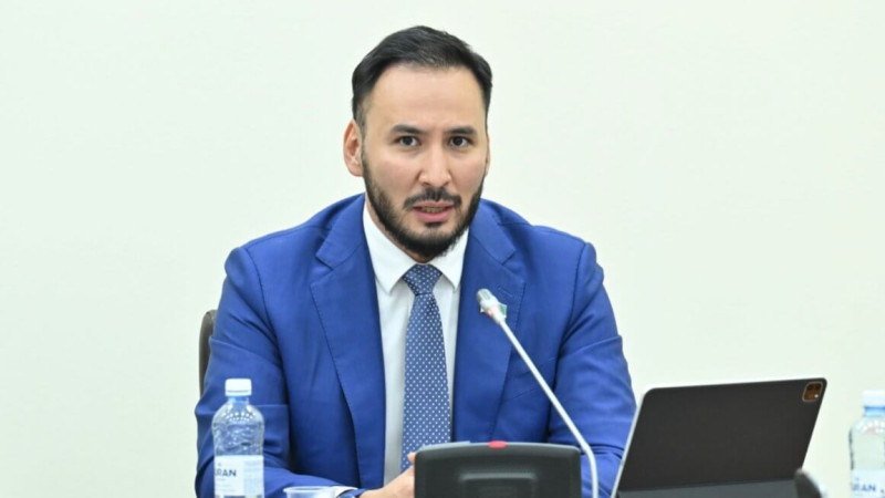 ۇلتتىق قورداعى قاراجاتقا باردىم-كەلدٸم قارايتىن زامان ٶتتٸ - دەپۋتات