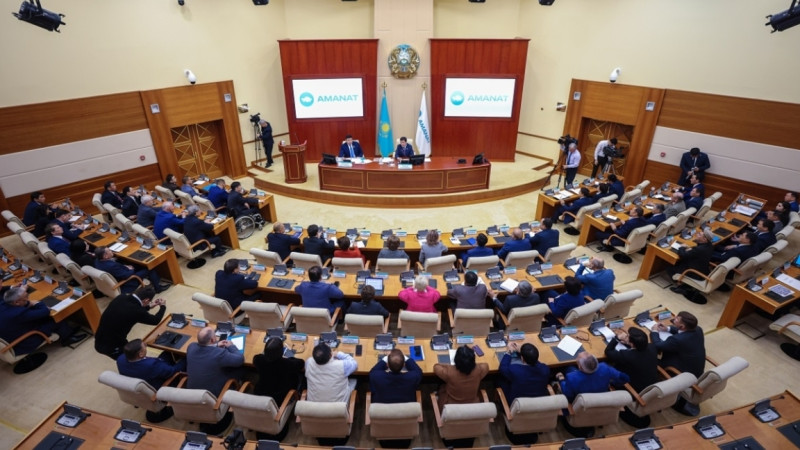 مەجٸلٸستٸڭ ۇلتتىق قوردان الىناتىن ترانسفەردٸڭ شەكتٸ مٶلشەرٸن بەلگٸلەۋٸ پوپۋليزم بە