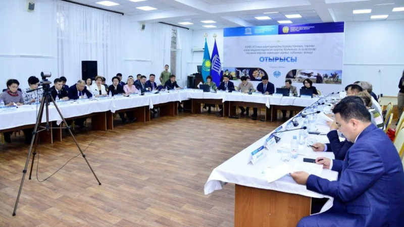 الماتىدا قازاقستانداعى يۋنەسكو مەدەني مۇرالارىن قورعاۋ بويىنشا پەرسپەكتيۆالىق جوسپارلار تالقىلاندى