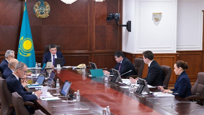 QR dúniejúzilik korporatsiialarmen tizgin qaǵystyra 10 mlrd dollardyń jobasyn iske qospaqshy