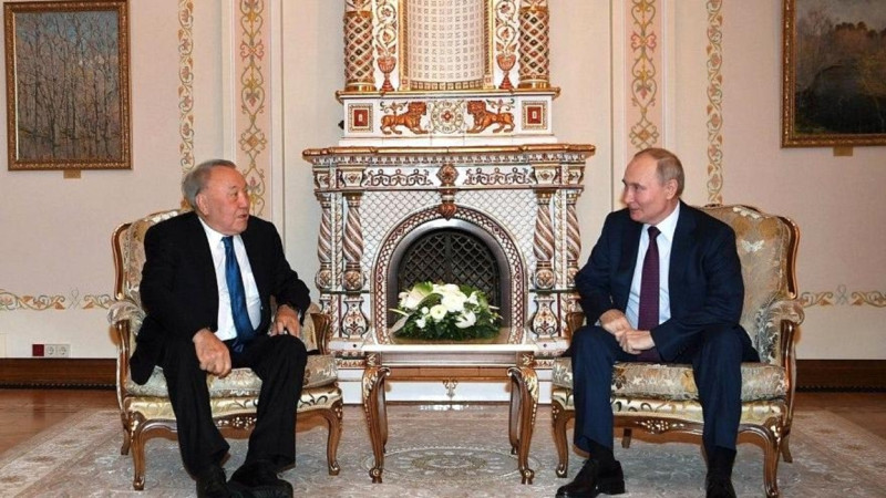 "Саяси астары бар". Депутаттар Назарбаев пен Путиннің кездесуі туралы не ойлайды?