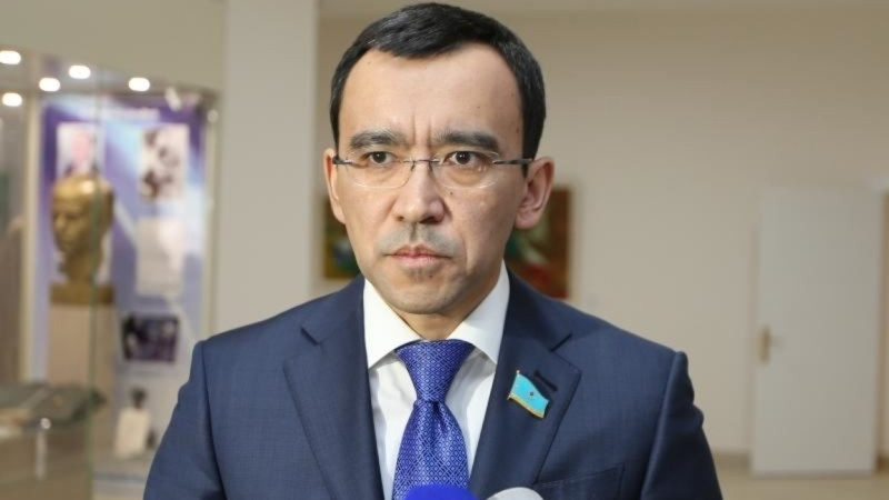 ەشٸمباەۆ اپاتقا ۇشىراعان ۇشاقتا وق ٸزدەرٸ بولۋى مٷمكٸن دەگەن دولبارعا قاتىستى پٸكٸر بٸلدٸردٸ