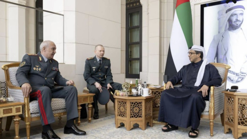 Qorǵanys ministri resmi saparmen Birikken Arab Ámirlikterinde boldy