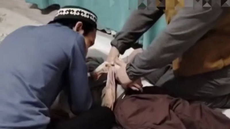 اتىراۋدا 9 جاستاعى قىزدان “جىن شىعارماق” بولعان ەمشٸ جازاعا تارتىلادى