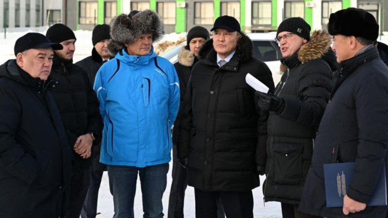 SQO ákimi salynyp jatqan jaily mekteptiń qurylysyn tekserdi