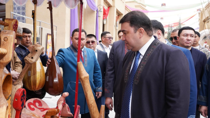 Túrkistanǵa Dúniejúzilik qolónershiler qalasy mártebesi berildi