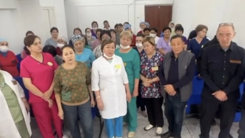 Jambyldaǵy jantúrshiktirer oqiǵa: marqum áieldiń týystary aýrýhanany qiratyp jatyr - BAQ