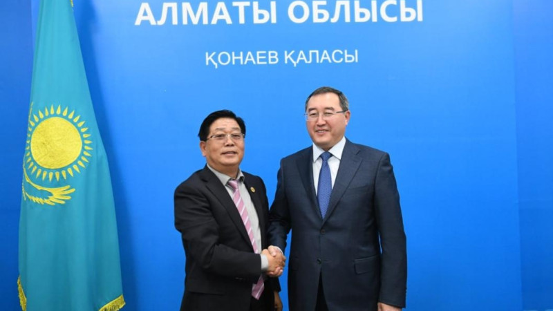 Halyqaralyq yntymaqtastyq: Qonaevta logistika salasyndaǵy iri joba talqylandy