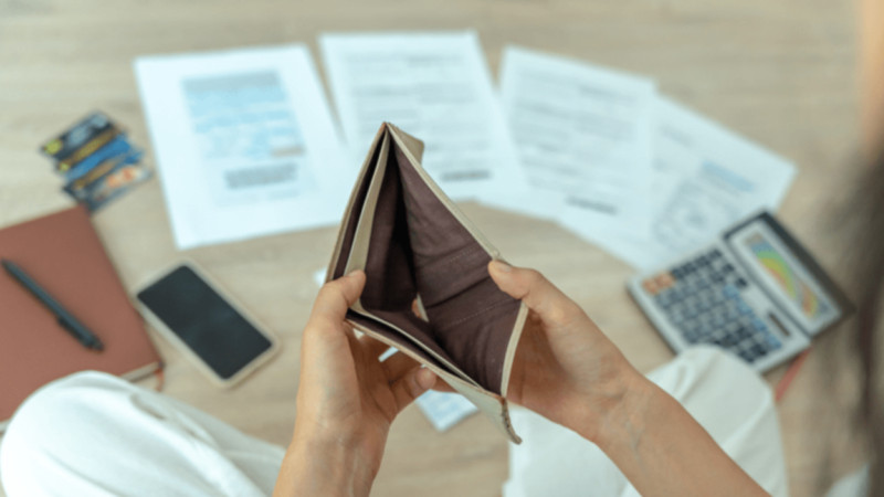 Qazaqstanda naqty jalaqy ósimi JIÓ ósiminen aitarlyqtai qalyp qoiýda - Halyk Finance