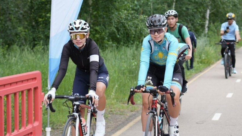 «Astana – esirtkisiz qala»: elordada jappai velosherý ótedi
