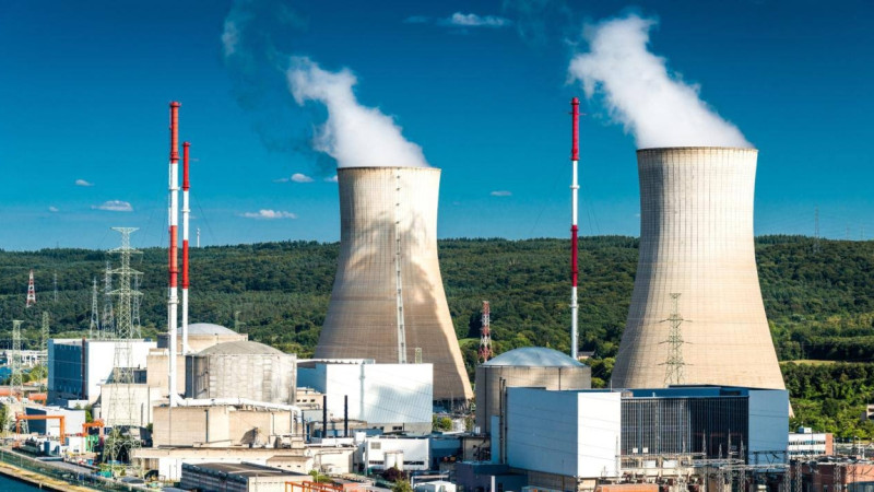 "Rosatom", qytailyq CNNC: Qazaqstanda úshinshi AES-ty kim salady?