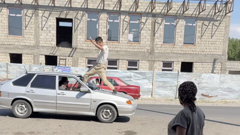 جامبىل وبلىسىندا بلوگەر "اگرەسسيۆتٸ" جارناما تٷسٸرگەنٸ ٷشٸن قاماۋعا الىندى