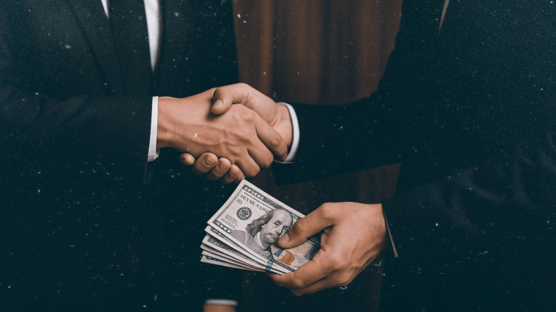 كٶبٸنە جەمقورلىققا باراتىن قاي ورگان: ەكٸمدٸك, مينيسترلٸك ەلدە سوت پا?