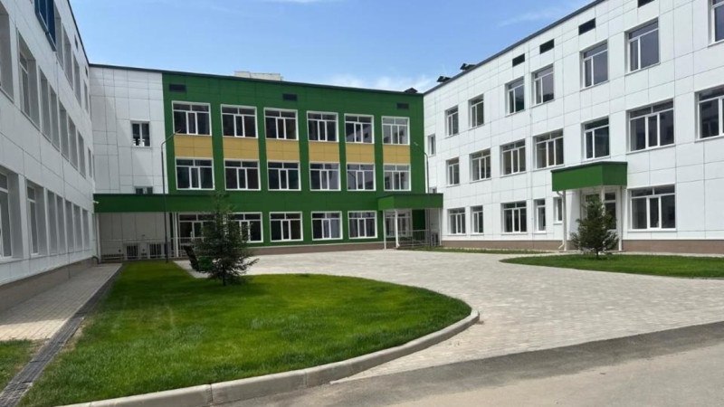 «Mektepter jańa oqý jylynda belgilengen merzimde daiyn bolýy kerek» – Almaty ákimi