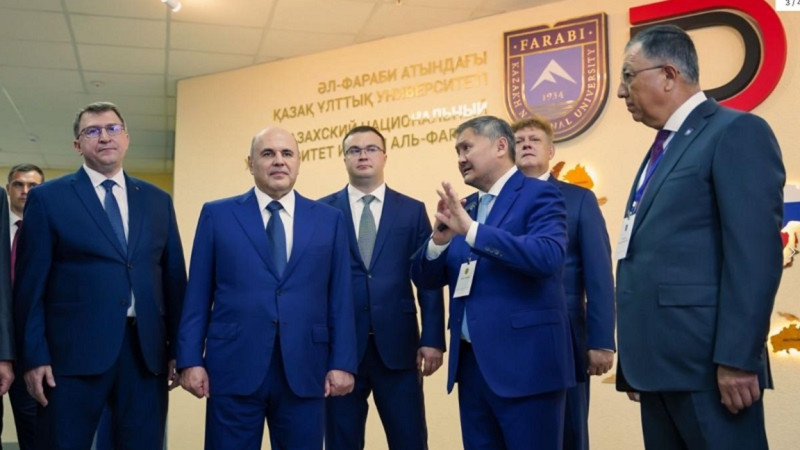 Mishýstin: Qazaqstan Prezidenti bilim berý salasyndaǵy yntymaqtastyqty damytýǵa airyqsha mán beredi
