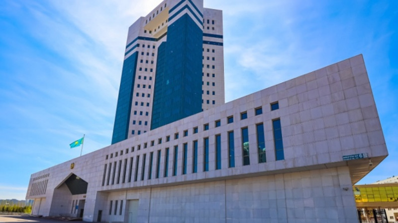 ٷكٸمەت قىزىلوردا وبلىسىنداعى ەگٸن القاپتارىن سۋمەن قامتۋعا 1 ملرد تەڭگە بٶلدٸ