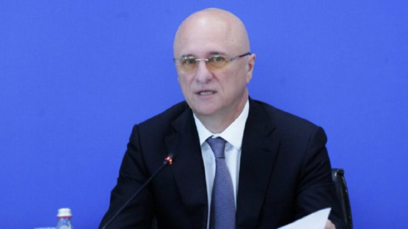 Biyl 300 myńnan asa adam kógildir otynǵa qol jetkizedi - Skliar