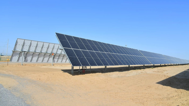 Qazaqstan men Qytai Túrkistanda 300 MVt-tyq kún elektr stantsiiasyn salady