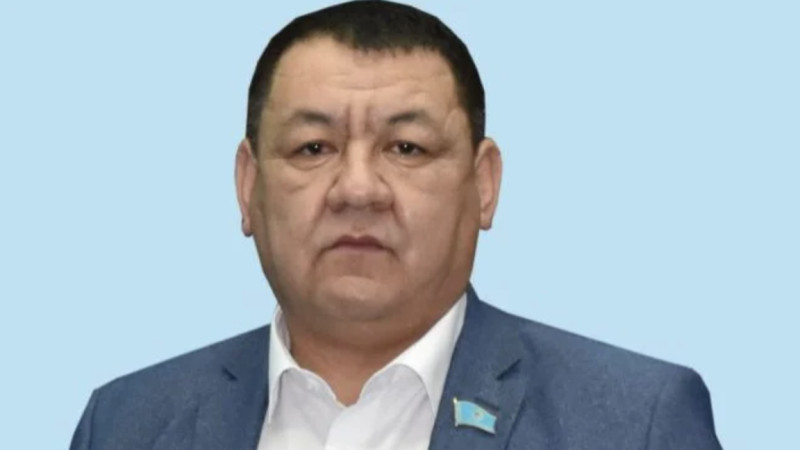 شىمكەنتتە مەسليحاتتىڭ بۇرىنعى دەپۋتاتىنا ٸزدەۋ جارييالاندى