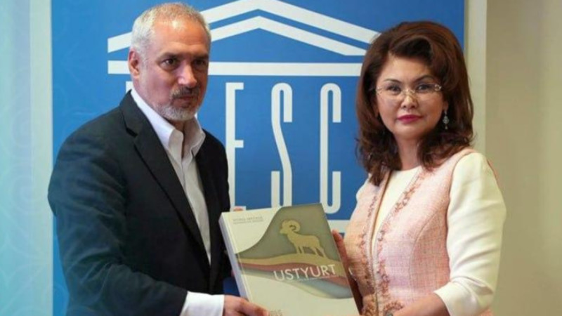 ايدا بالاەۆا «ٷستٸرت» نىسانىنىڭ قۇجاتتاماسىن يۋنەسكو-عا رەسمي تٷردە تابىس ەتتٸ