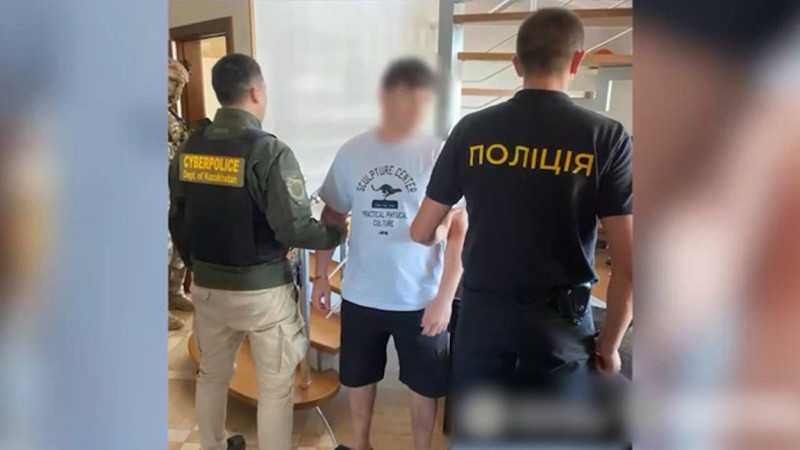 Ýkrainanyń eki qalasynda qazaqstandyqtardy aldaǵan call ortalyq joiyldy