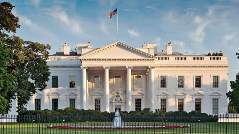 Donald Tramp 80 jasqa tolýyna orai Aq úide UFC týrnirin ótkizedi