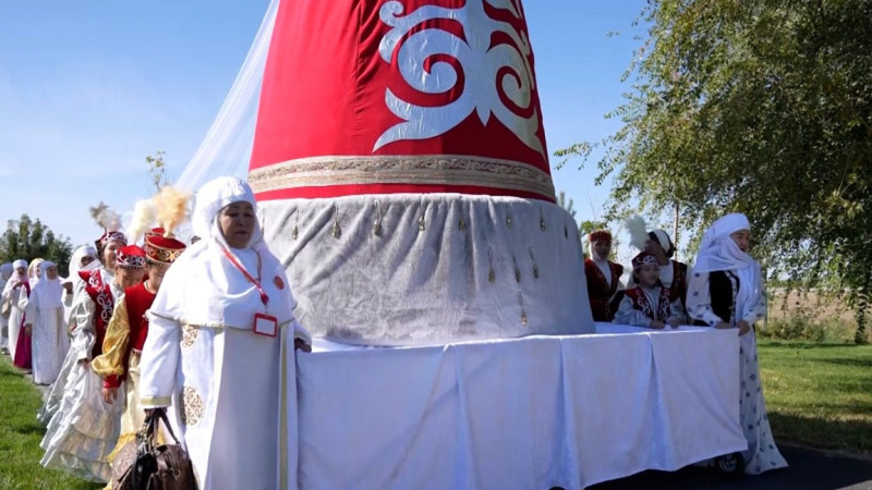 تٷركٸستاندا تٸگٸلگەن سەۋكەلە قازاقستاننىڭ رەكوردتار كٸتابىنا ەندٸ