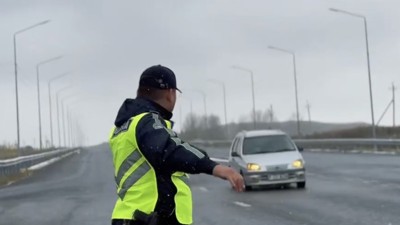 ШҚО тұрғындарына көлік дөңгелегін қысқыға ауыстыруға кеңес берілді