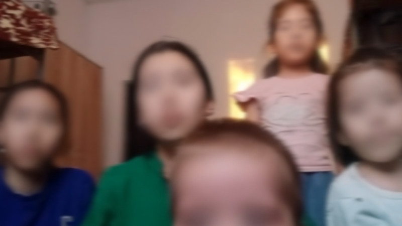 بەس بالانىڭ اناسى مەجبٷرلٸ تٷردە جىندىحاناعا جاتقىزىلدى: دسم تٷسٸنٸكتەمە بەردٸ