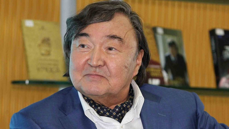 Japoniia, Frantsiia qoldady: Oljas Súleimenov Nobel syilyǵyn alǵan alǵashqy qazaq bolýy múmkin