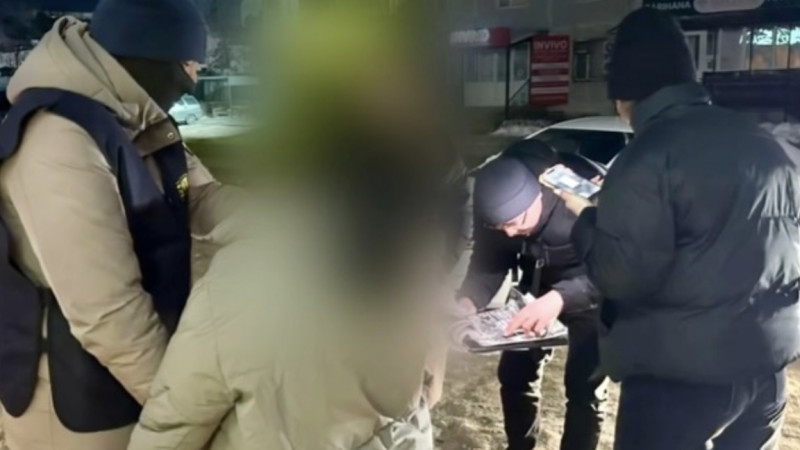 Ақтөбеде 28 жастағы қыз 54 жастағы ер адамды қорқытып келген