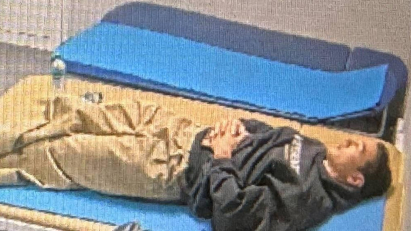 Sabýrov Reseiden Qazaqstanǵa ushyp kelmek