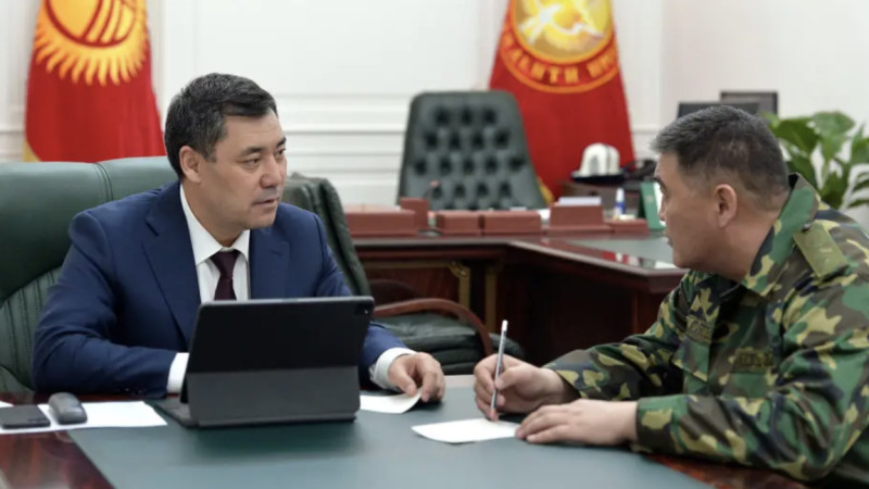 Japarov Táshievpen kezdeskenin aitty: Qyrǵyzstanda ne bolyp jatyr?