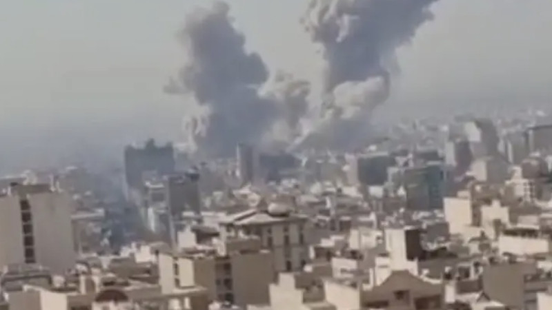 يزرايل يرانعا سوققى جاسادى: تەگەراندا جارىلىس ەستٸلدٸ